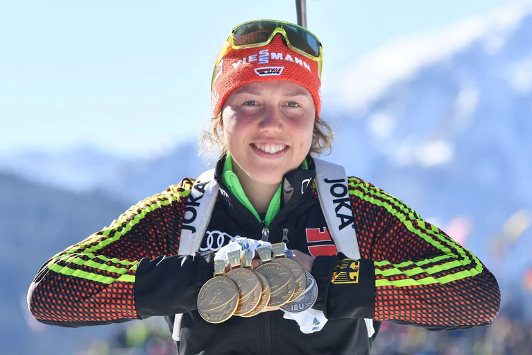 Laura Dahlmeier gewann bei der Biathlon-WM 2017 fünfmal Gold - obwohl sie zum Schluss nicht starten sollte. (Archivbild) — © Martin Schutt/dpa-Zentralbild/dpa