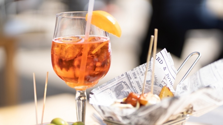 Aperitif, Aperol